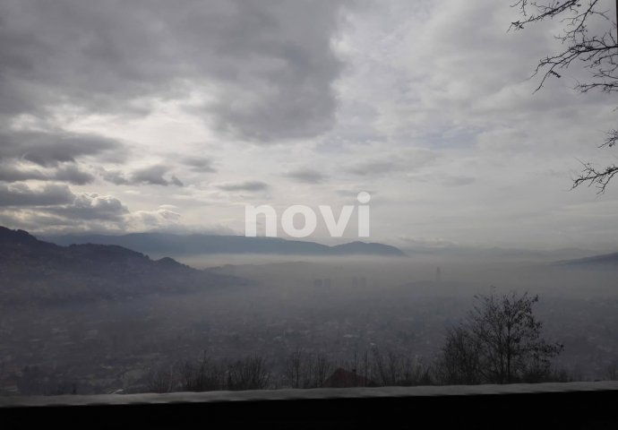 FOTO DANA/Pogled na Sarajevo sa Zmajevca