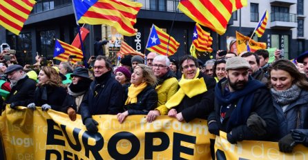 Protest hiljada Katalonaca u Briselu