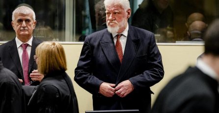 PREDLAGAO MU SVOJ RECEPT: Praljak se prije suđenja sastao sa Mladićem, ovaj ostao u šoku kad je čuo šta mu predlaže!