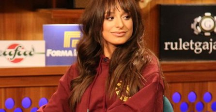 "MINISTARKA" OBJAVILA SLIKU SA ROĐENIM BRATOM KOJI JE PREMINUO U 21. GODINI: Poruka koju je napisala slama srce! (FOTO)