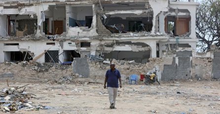 Trinaest mrtvih u napadu na policijsku akademiju