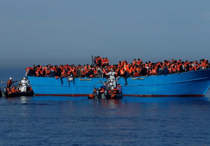 Italija planira prebaciti Libiji odgovornost za spašavanje migranata na moru