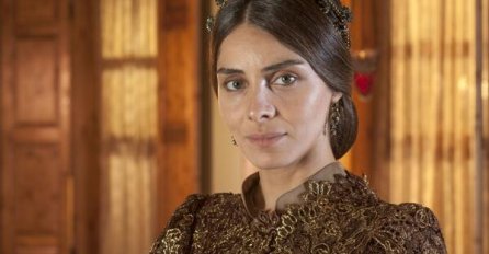 Hurem vam je oduzimala dah, ali pogledajte kako MAHIDEVRAN izgleda  je u privatnom životu! (FOTO)