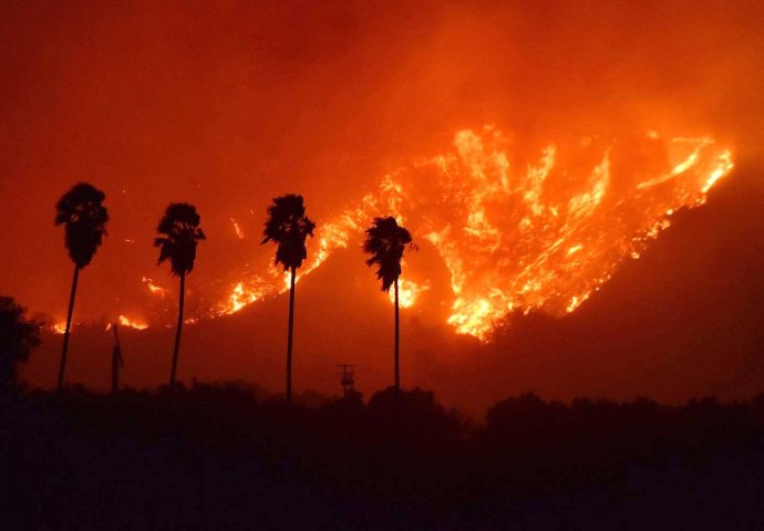 Kaliforniju razara Thomas, jedan od najjačih požara na tom području u posljednjih 85 godina