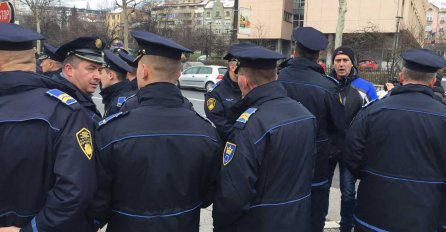 PREGOVARAČKI TIM IZAŠAO IZ ZGRADE VLADE: Novalić se nije pojavio 