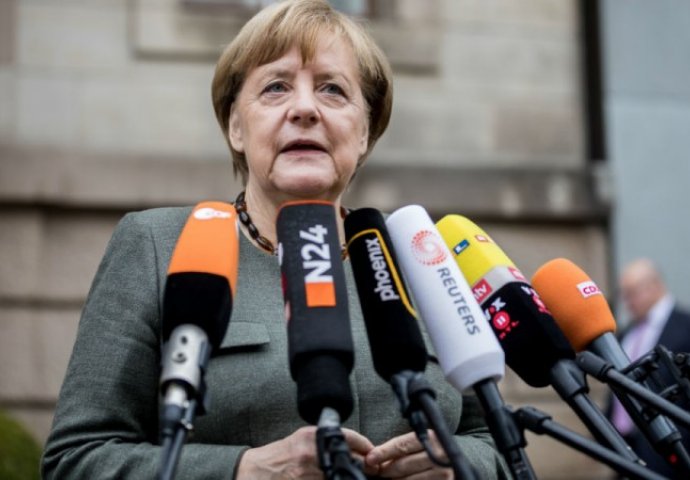 SPD poručio Angali Merkel: Trebate uvjeriti naše članove