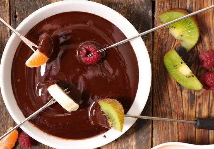 Slatko umakanje: Napravite čokoladni fondue