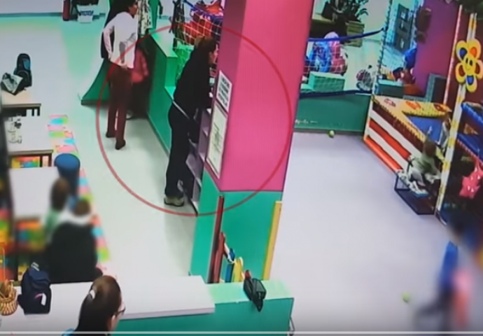 Banja Luka: Žena u igraonici fizički napala dijete, policija istražuje slučaj (VIDEO)
