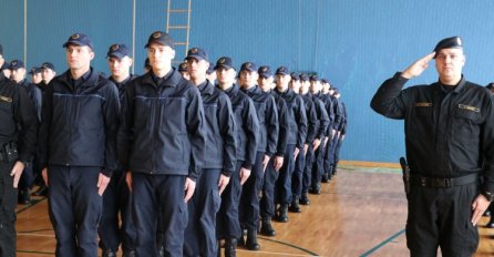 Promovirana 31. generacija polaznika Policijske akademije FMUP-a (VIDEO)