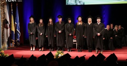 Univerzitet u Sarajevu danas promovirao 93 doktora nauka 
