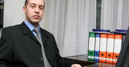 KOMENTAR DANA/ EKONOMSKI ANALITIČAR IGOR GAVRAN ZA NOVI.BA: Naši “donosioci odluka” ne plaćaju gorivo za svoje službene automobile, niti su svjesni koliko koštaju namirnice