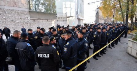 VLADA FBiH I SINDIKATI POLICIJE POSTIGLI DOGOVOR: Neće biti masovnih protesta