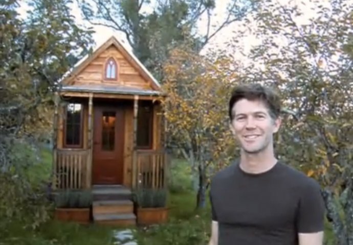 SAVRŠENO: Kada vidite kako izgleda unutrašnjost ove minijaturne kuće OSTAT ĆETE BEZ TEKSTA (VIDEO)