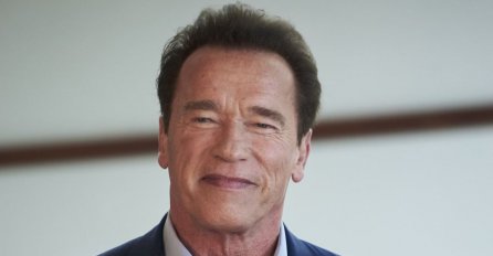 JEDINI KOJIM SE NE HVALI: Srednji sin Arnolda Schwarzeneggera uopće mu ne sliči