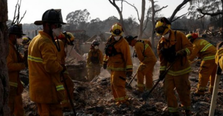 Najveći požar u nedavnoj historiji Kalifornije gotovo potpuno ugašen