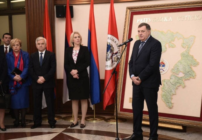 Dodik: Lokalne zajednice da nazovu jednu ulicu ili trg "9. januar"