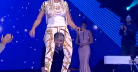 POPOVIĆ OŠTRO ISKRITIKOVAO KARLEUŠU: Morao dobro da se pomuči kako bi je digao na ramena, pa rekao OVO!