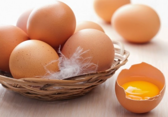 NE DAJTE SE PREVARITI: Evo kako da znate da je jaje od bolesne kokoške