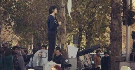 U sukobima demonstranata i snaga sigurnosti u Iranu ubijeno 12 ljudi