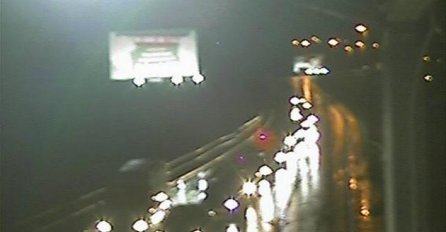 STANJE NA PUTEVIMA: Gužve na nekoliko graničnih prijelaza u BiH