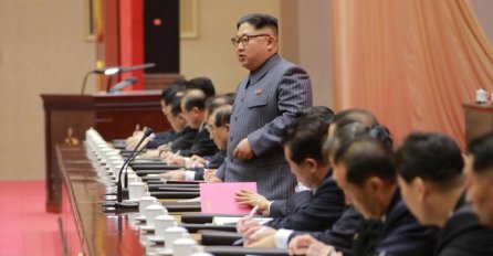 KIM PREDSTAVIO LEDENU RAKETU OD KOJE DRHTI SVIJET i otkrio gdje drži DUGME za lansiranje NUKLEARNOG PROJEKTILA