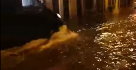 SNAŽNA OLUJA POGODILA EVROPU: Na hiljade domova ostalo bez struje, ulice pod vodom (VIDEO)