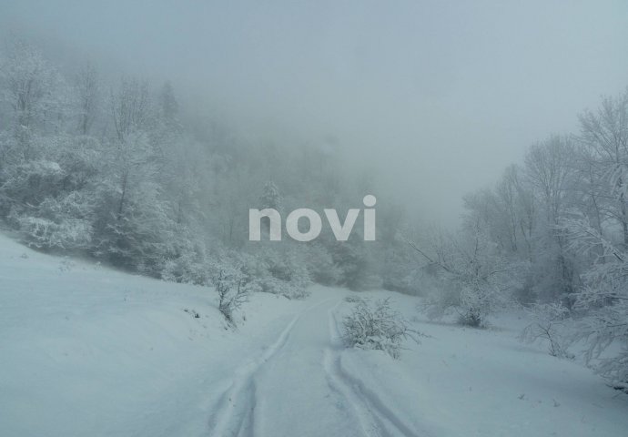 FOTO ČITATELJA: Snijeg iznad sela Borci (FOTO)