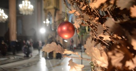 Božićna čestitka 'Kruga 99'