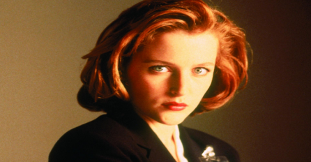 “Preko noći je postala baka”: Prije samo godinu dana glumica je izgledala ovako, SINOĆ SE POJAVILA I MNOGE IZNENADILA IZGLEDOM (FOTO)