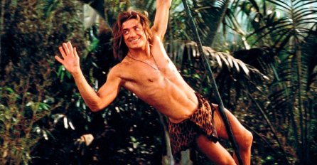 BIO JE JEDAN OD NAJPOZNATIJIH HOLIVUDSKIH GLUMACA, A DANAS GA NI PRIJATELJI NE PREPOZNAJU: Šta je ovo uradio od sebe?! (FOTO)