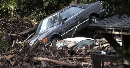 Najmanje 13 ljudi poginulo pod klizištima u južnoj Kaliforniji