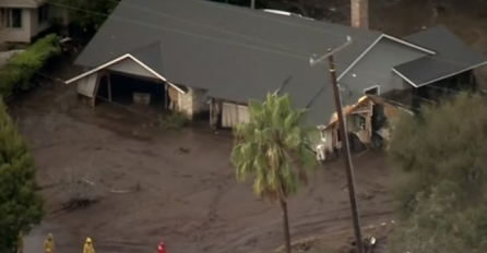 Poplave i blato uništili južnu Kaliforniju, najmanje 15 mrtvih, spasioci tragaju za nestalima  (VIDEO)