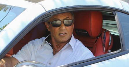 ON JE SLAVNI SNAGATOR, A OVAKO IZGLEDA NJEGOVA KĆERKA: Nije nam dobro dok je gledamo (FOTO) 