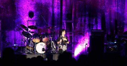 POSVETILA JE PJESMU NAŠOJ ZEMLJI I GRADU SARAJEVU: Preminula je vrhunska pjevačica, javnost u šoku (VIDEO)