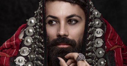 Božo Vrećo bez brade izgleda kao potpuno druga osoba, šta mu bolje stoji? (VIDEO)