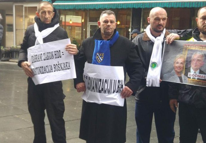 MIRNI PROTESTI U SARAJEVU: Pročitajte pismo Bošnjačkog pokreta upućeno Grabar Kitarović
