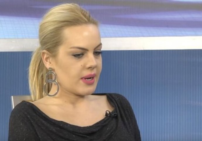 Ivana panzalović gole grudi