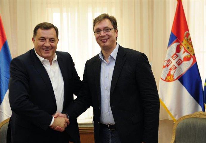 Dodik i Vučić u Beogradu razgovarali o unapređenju odnosa RS i Srbije