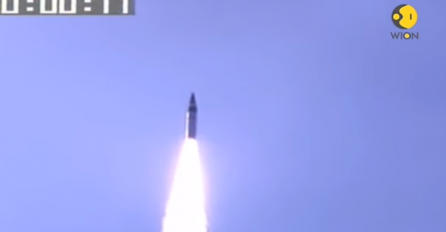Indija testirala svoju najnapredniju raketu Agni-V sposobnu nositi nuklearnu glavu (VIDEO)