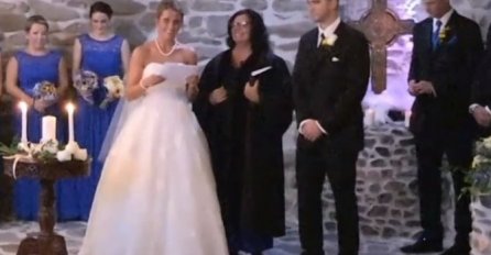 Svi su zaplakali: Mlada na vjenčanju ugledala bivšu svog muža i evo šta je uradila! (VIDEO) 