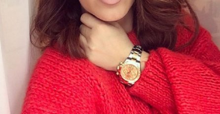 PJEVAČICA OBJAVILA FOTOGRAFIJU, A LJUDI NE MOGU PRESTATI GLEDATI NJENE OBRVE: 'Očajno, kao da su nalijepljene'