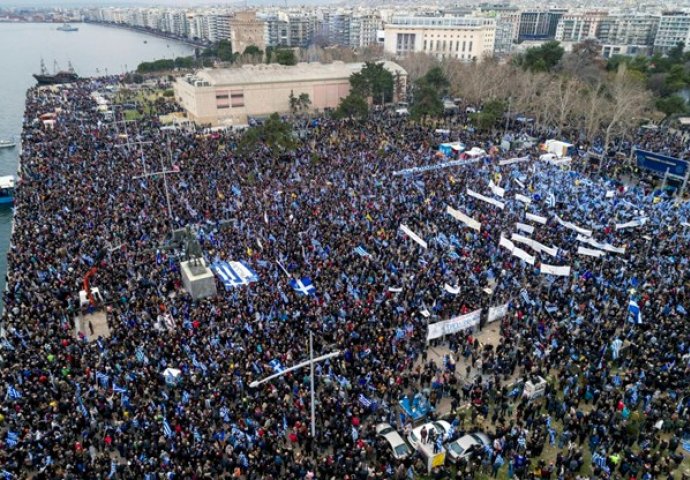 Oko 50.000 grčkih nacionalista prosvjedovalo protiv toga da se Makedonija zove Makedonija