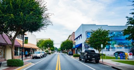 U shopping centru eksplodirale dvije bombe, nađeno ih je još pet - Trgovački centar je hitno evakuiran 