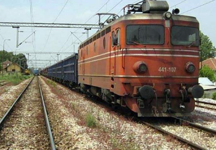 Vlak u Srbiji usmrtio dvojicu muškaraca