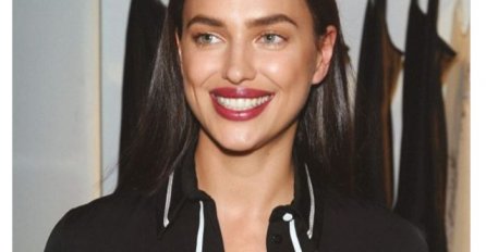 OD NJE NEMA LJEPŠE NA SVIJETU: OVO je njena majka koja je pola života provela u SIROMAŠTVU i  bukvalno su PRESLIKANE!