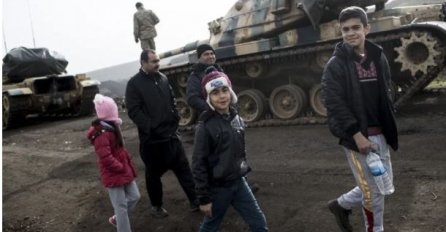 Hiljade sirijskih civila bježi iz Afrina