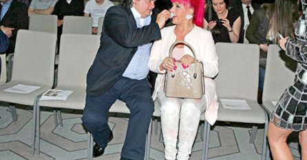 PA ONI I U TOALET IDU ZAJEDNO: Zavirite u unutrašnjost kuće Zorice Brunclik i Kemiša, a kada vidite kupatilo sve će vam biti jasno! (FOTO, VIDEO)