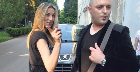 RADA MANOJLOVIĆ PODIJELILA RADOST NA DRUŠTVENOJ MREŽI: Oženila brata,  evo kako su se obukli pjevač 'Granda' i njegova ŽENA! (FOTO)