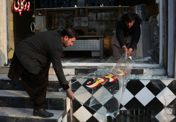 Talibani preuzeli odgovornost za napad u kojem je bilo 103 mrtvih u Kabulu