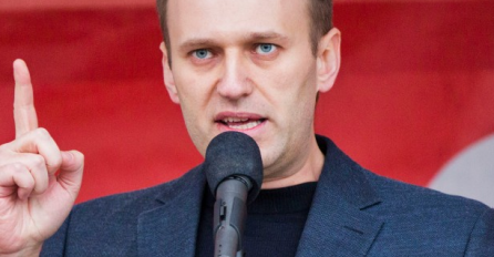 Navalny ponovo iza rešetaka